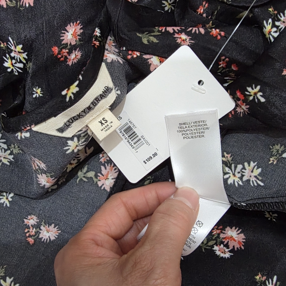NWT Lucky Brand Black Floral Flutter Sleeve Midi Dress Boho Front Slit Size XS - Picture 6 of 6
